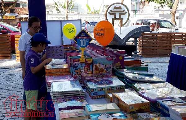 Hà Nội tổ chức Hội sách thiếu nhi 1/6 ảnh 1